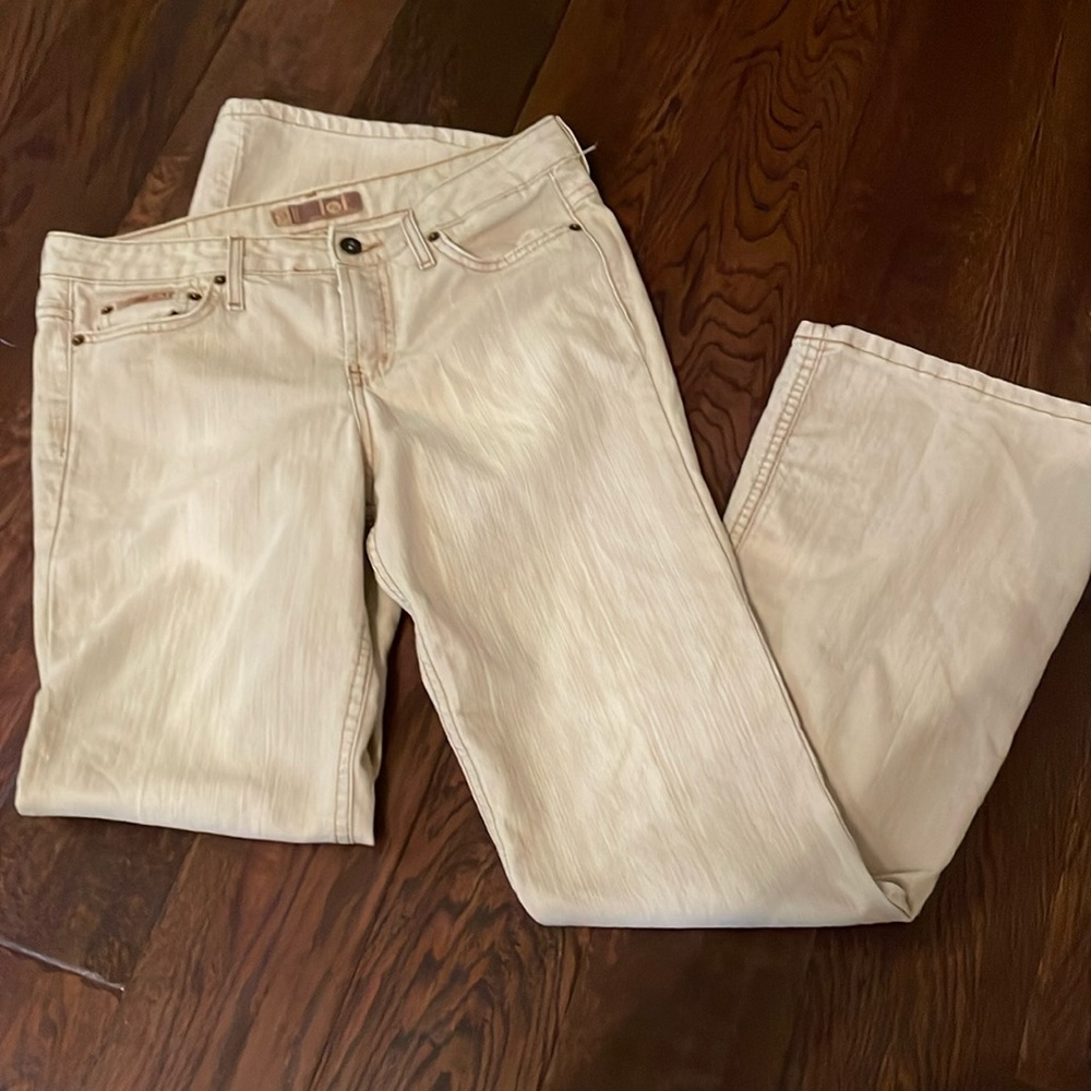 LEI Tan Jeans